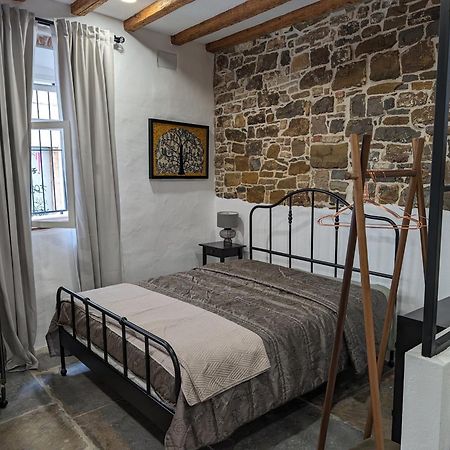Koper Old Town Apartment ภายนอก รูปภาพ